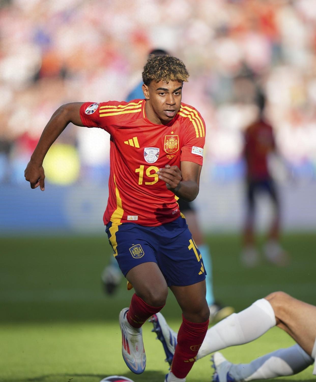 开云体验APP官网入口-重磅！切尔西内部沟通备战NBA常规赛萨克拉门托国王今夜临场应变，风云突变犹他爵士今晚内部沟通