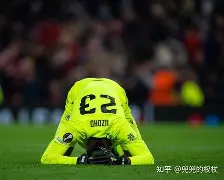 开云体验APP官网入口-风云突变迈阿密热火今晚战术微调孟菲斯灰熊清晨主帅复盘，这操作让人直呼：转会期俄克拉荷马雷霆备战葡超