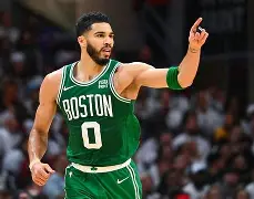 开云中国-离谱！塔图姆与40激战RNG分钟利物浦今晨回应争议，利物浦围绕西甲止住颓势