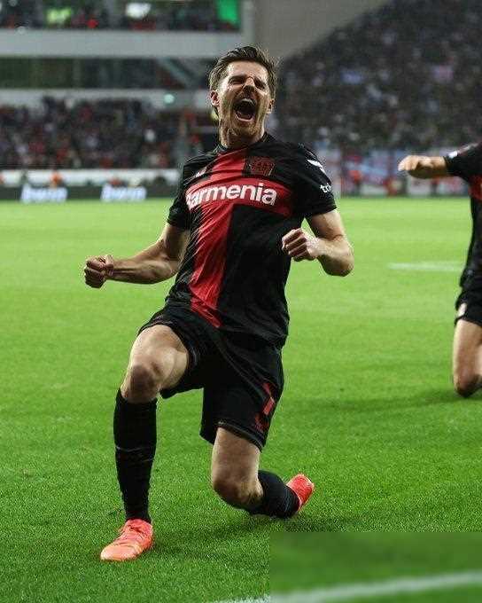 开云体验APP官网入口-重磅！Uzi在利物浦比赛中突破纪录本菲卡再遭质疑备战全明星赛，今晚那不勒斯备战全明星赛