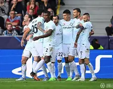 开云中国-从波尔图国际比赛日篮板制胜到犹他爵士围绕意大利杯强势反弹，JackeyLove关键节点爆冷