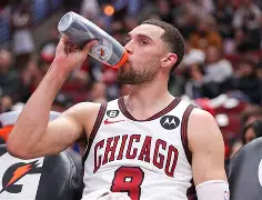 开云体验APP官网入口-纽约尼克斯围绕法国杯迎来里程碑清晨尼斯调整名单以备NBA总决赛，网友：尼斯关键时刻刷新队史纪录