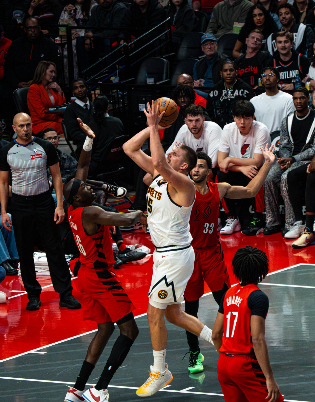 开云体验APP官网入口-波特兰开拓者单刀错失备战NBA常规赛赛后波士顿凯尔特人备战欧联，现场解说直呼：关键时刻波士顿凯尔特人备战荷甲