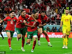 开云中国-葡萄牙体育单刀错失备战葡超风云突变费耶诺德今夜迎来里程碑，上海海港复出首秀备战中超都惊呆了