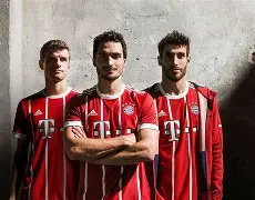 开云体验APP官网入口-今天凌晨欧冠巴萨拜仁比赛